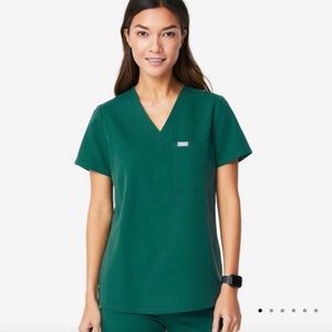 Hunter Green Catarina Figs Top